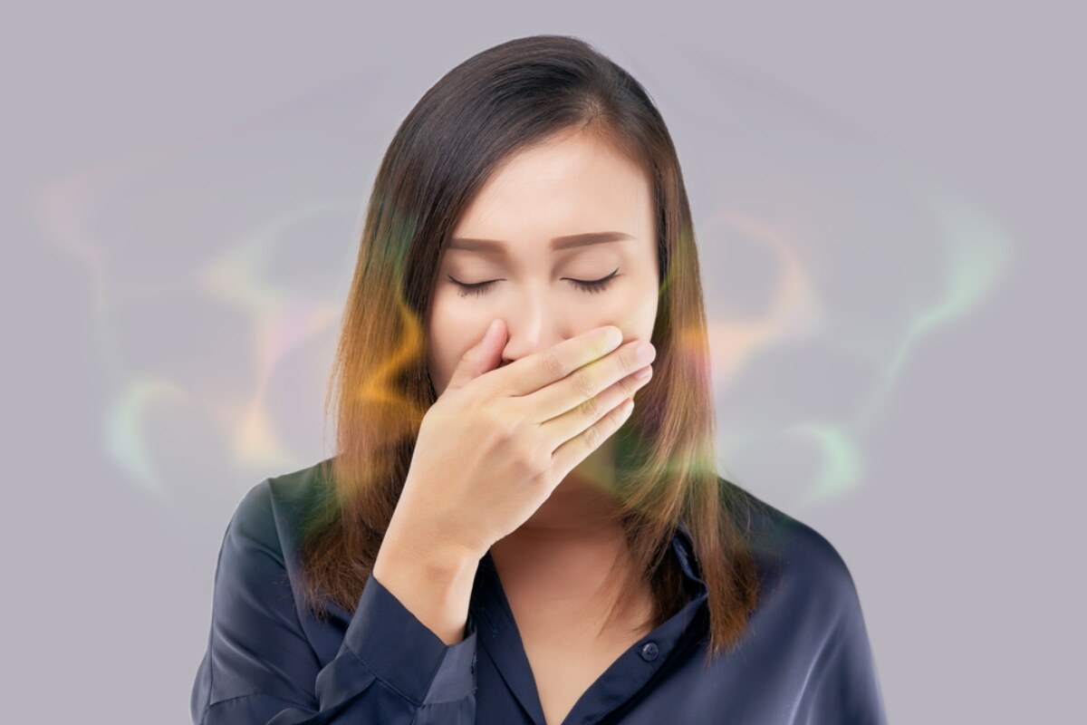what causes bad breath and how to fix it